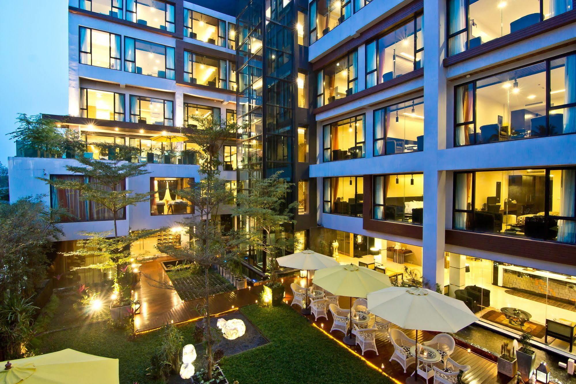 Rashmi'S Plaza Hotel Vientiane Exteriör bild