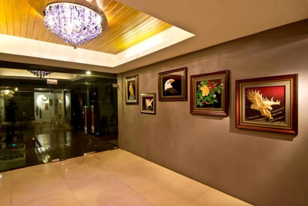 Rashmi'S Plaza Hotel Vientiane Exteriör bild
